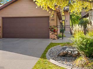 3210 16th Ave S, Fargo, ND 58103