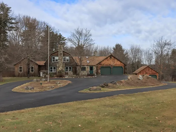 200 Bayside Road, Greenland, NH 03840-2162