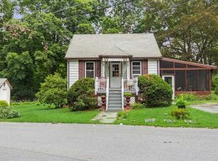 2 Eileen Blvd, Poughkeepsie, NY 12603