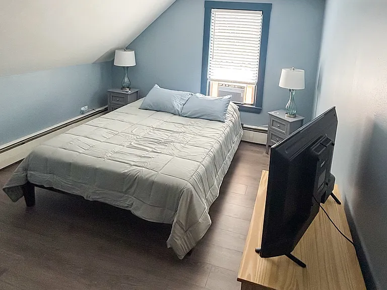 363 Windsor Rd #3 — Photo 5