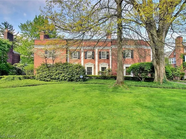 2710 Chesterton Rd, Shaker Heights, OH 44122