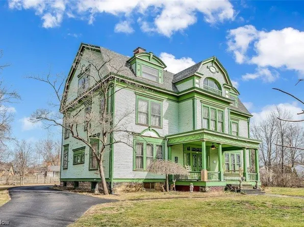 914 Franklin Ave, Salem, OH 44460