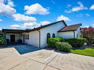 9155 Lingrove Rd, Weeki Wachee, FL 34613