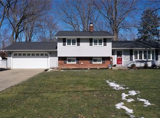 7179 Enfield Dr, Mentor, OH 44060