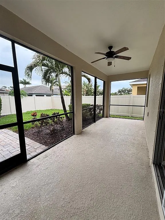 3 bed, 2.0 bath, 1744 sqft, $3,500 — Photo 4