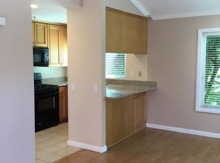 252 S Poplar Ave APT 404, Brea, CA 92821