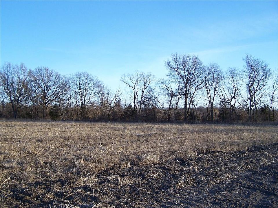 2nd image of 7 Jameson Rd