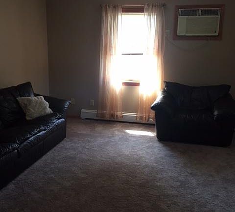 2nd image of 23 Booth St