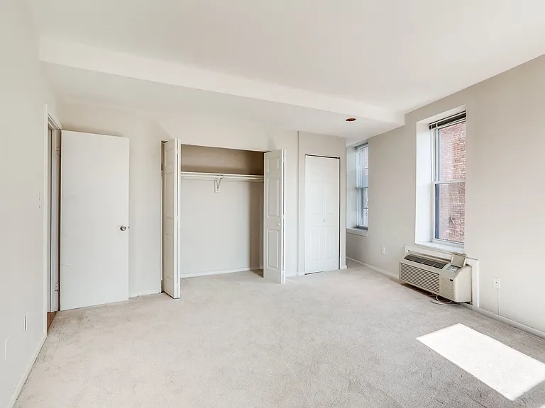 2300 18th St NW #310 — Photo 18