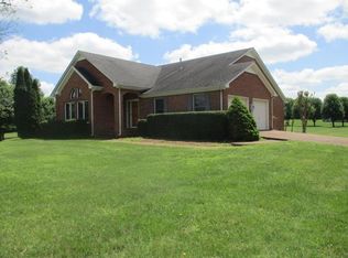 11 Lanning Rd, Lawrenceburg, TN 38464