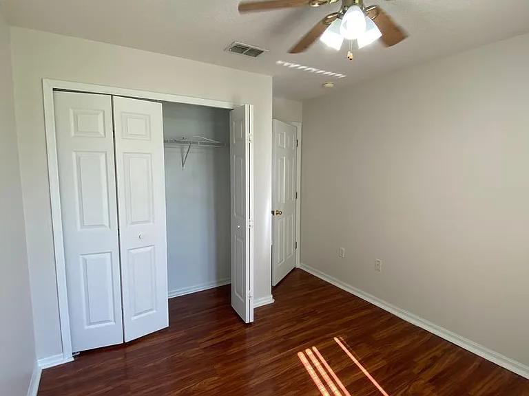 434 Cassia Dr — Photo 16