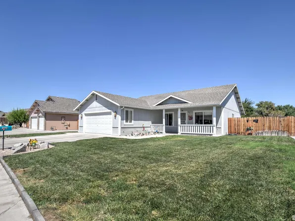 384 Colorado Ln, Fallon, NV 89406