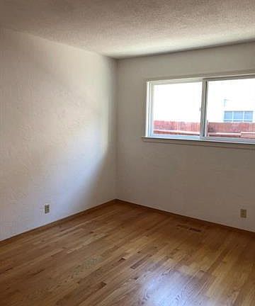 5th image of 664 W McKinley Ave