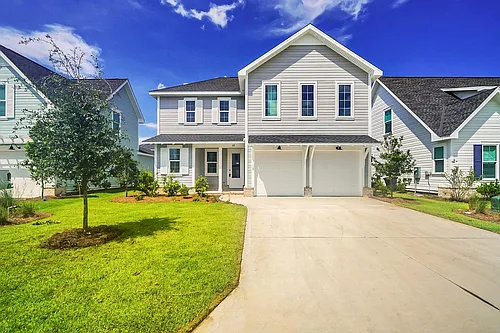 22 Roundwood Dr Photo 1
