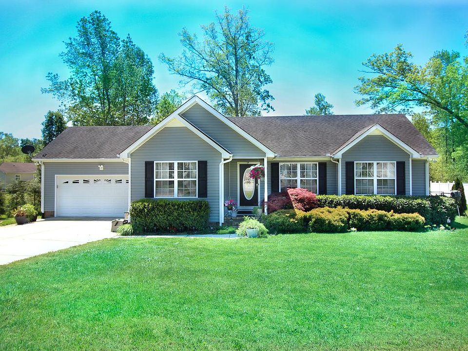 1st image of 386 Indian Springs Cir
