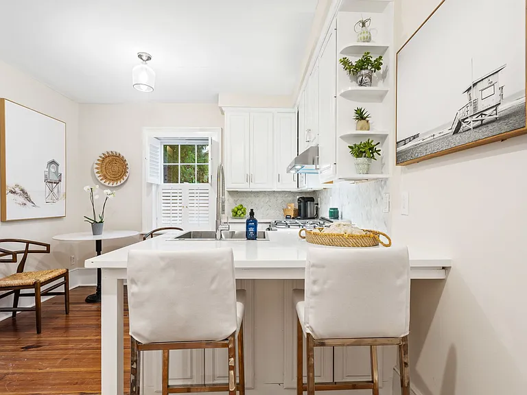 28 Chapel St #2 — Photo 25