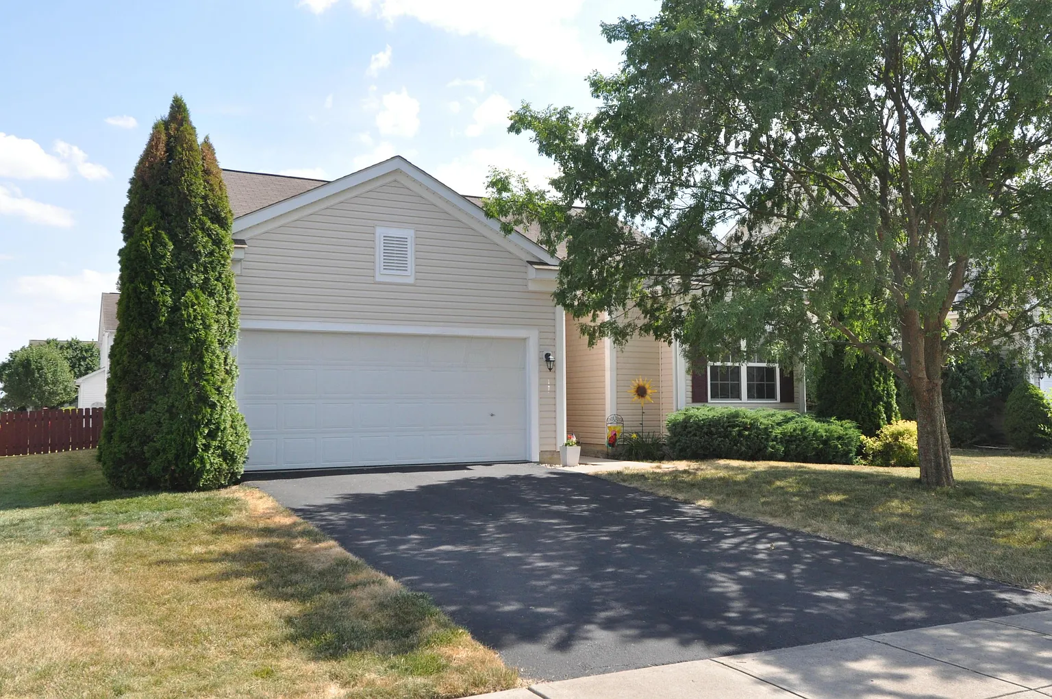 158 Chestnut Estates Dr photo 1