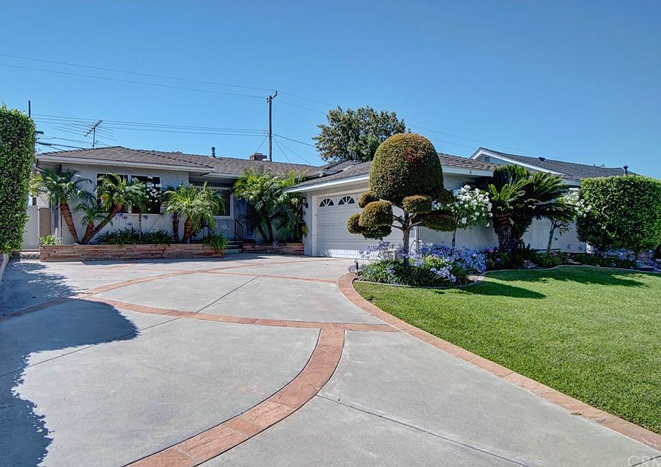 1st image of 10856 Kane Ave