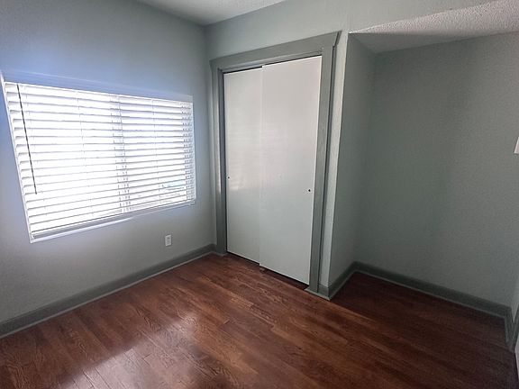 5th image of 3211 Savannah Ave
