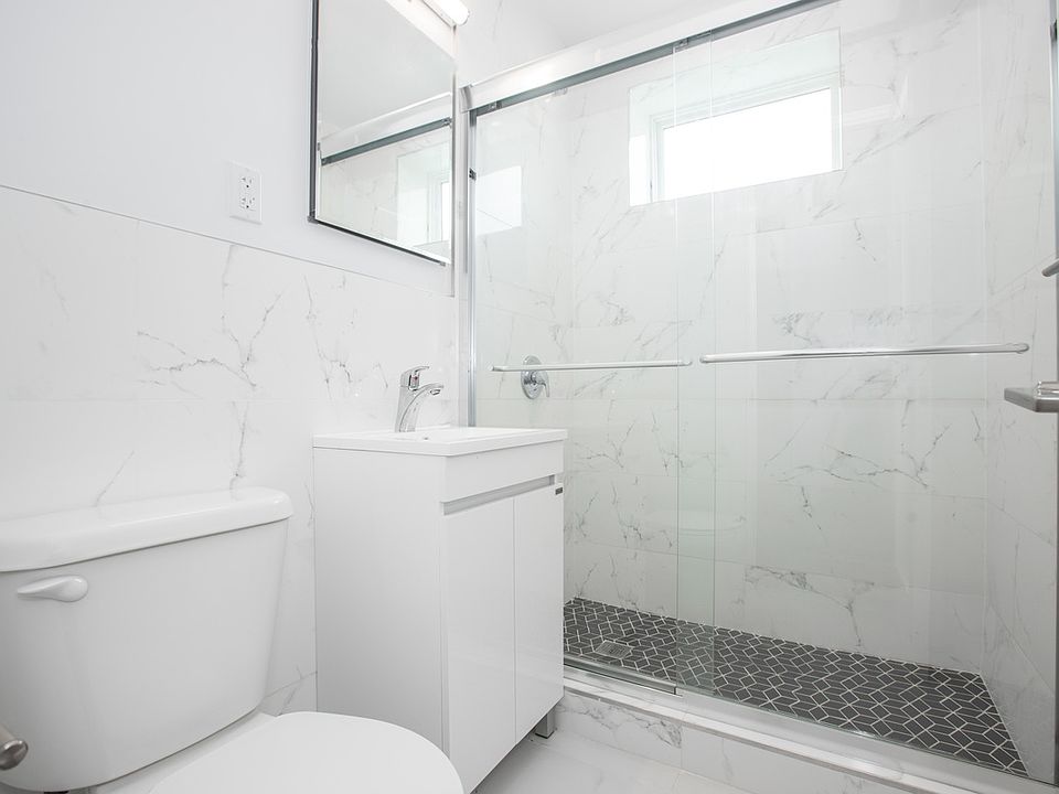 2nd image of 20-25 Seagirt Blvd #5E