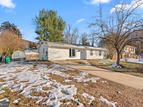 9906 Frank Tippett Rd, Upper Marlboro, MD 20772