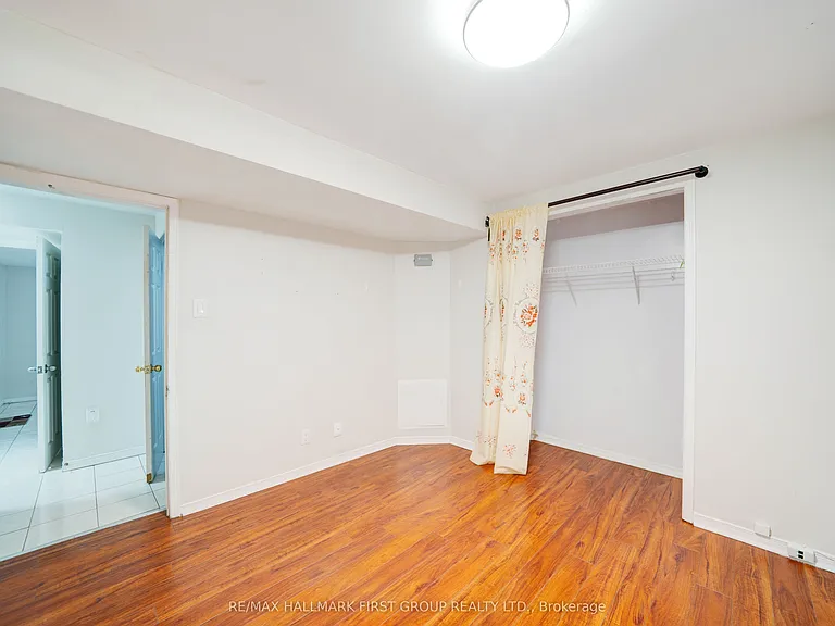 5 Claresholme Dr — Photo 21