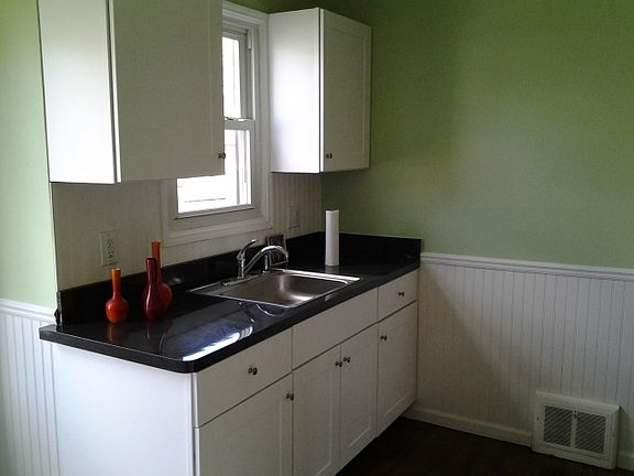 5th image of 1344 Buckingham Ave