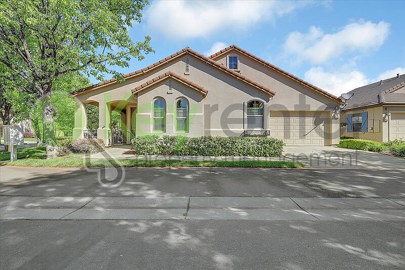 1st image of 1096 Marseille Ln