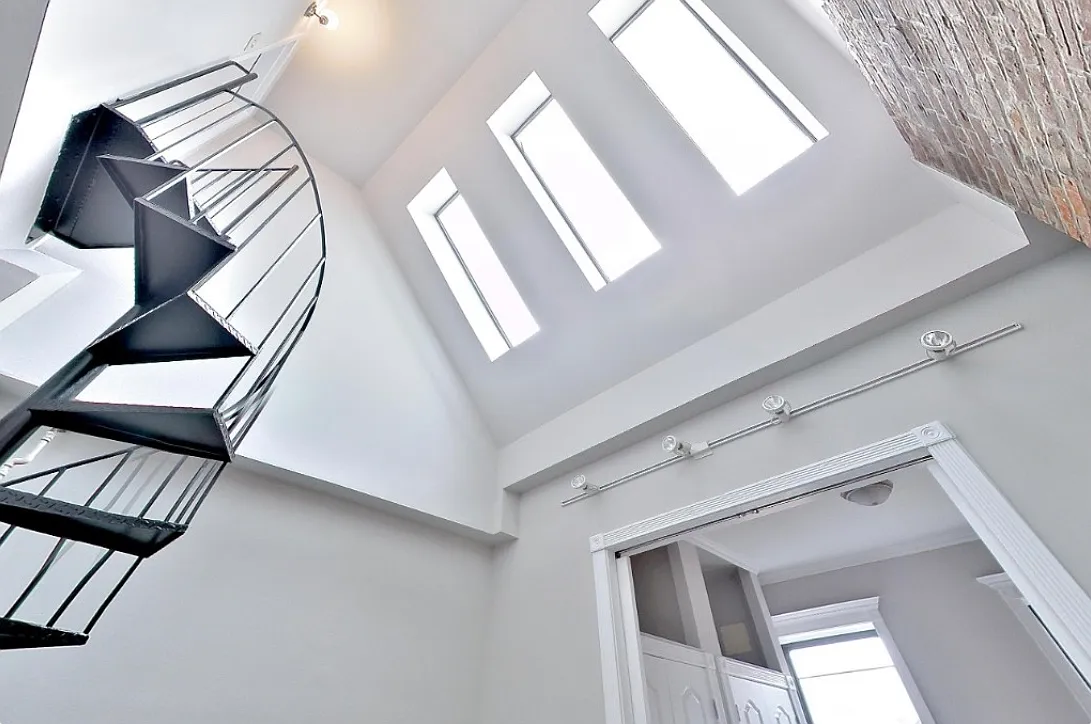 127 East 7th Street — Photo 1