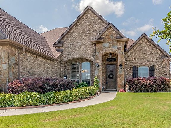 4th image of 1325 Bluff Springs Dr