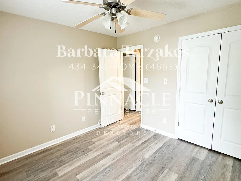 225 Portico St — Photo 17