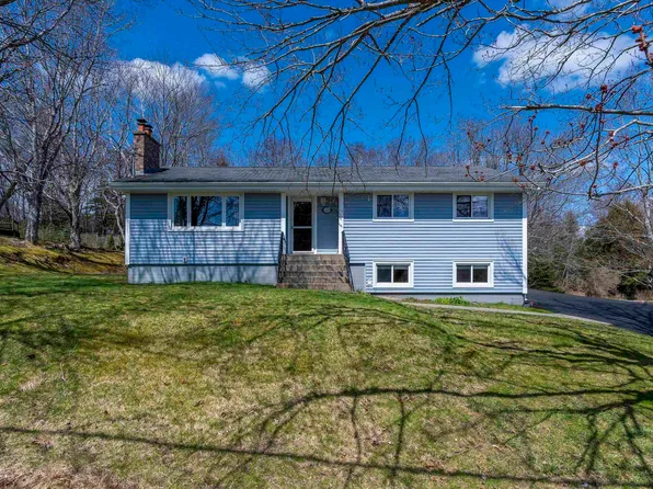 33 Rosewood Ave, Halifax, NS B3T 1C6