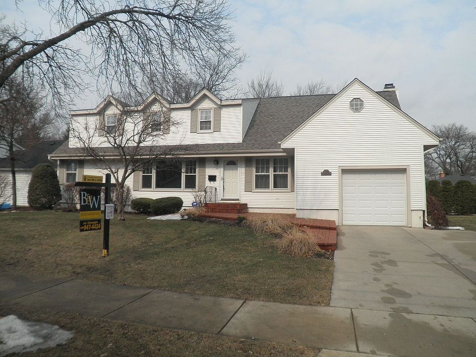 1st image of 760 Hillside Ave