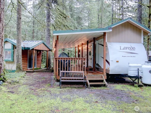 133 1 Jasper Trail, Deming, WA 98244