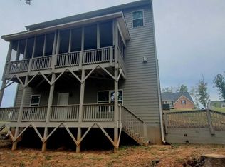 512 Noblewood Dr, McDonough, GA 30252