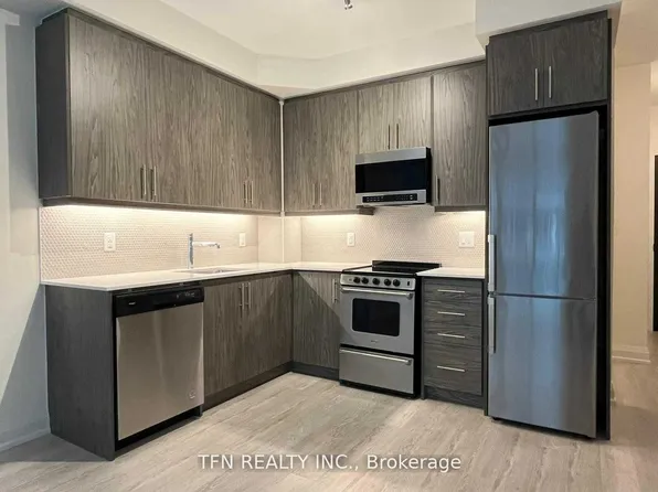 212 King William St, Hamilton, ON