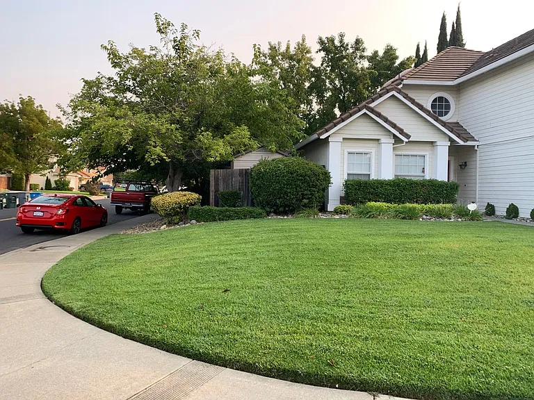 2266 Marshall Rd — Photo 4