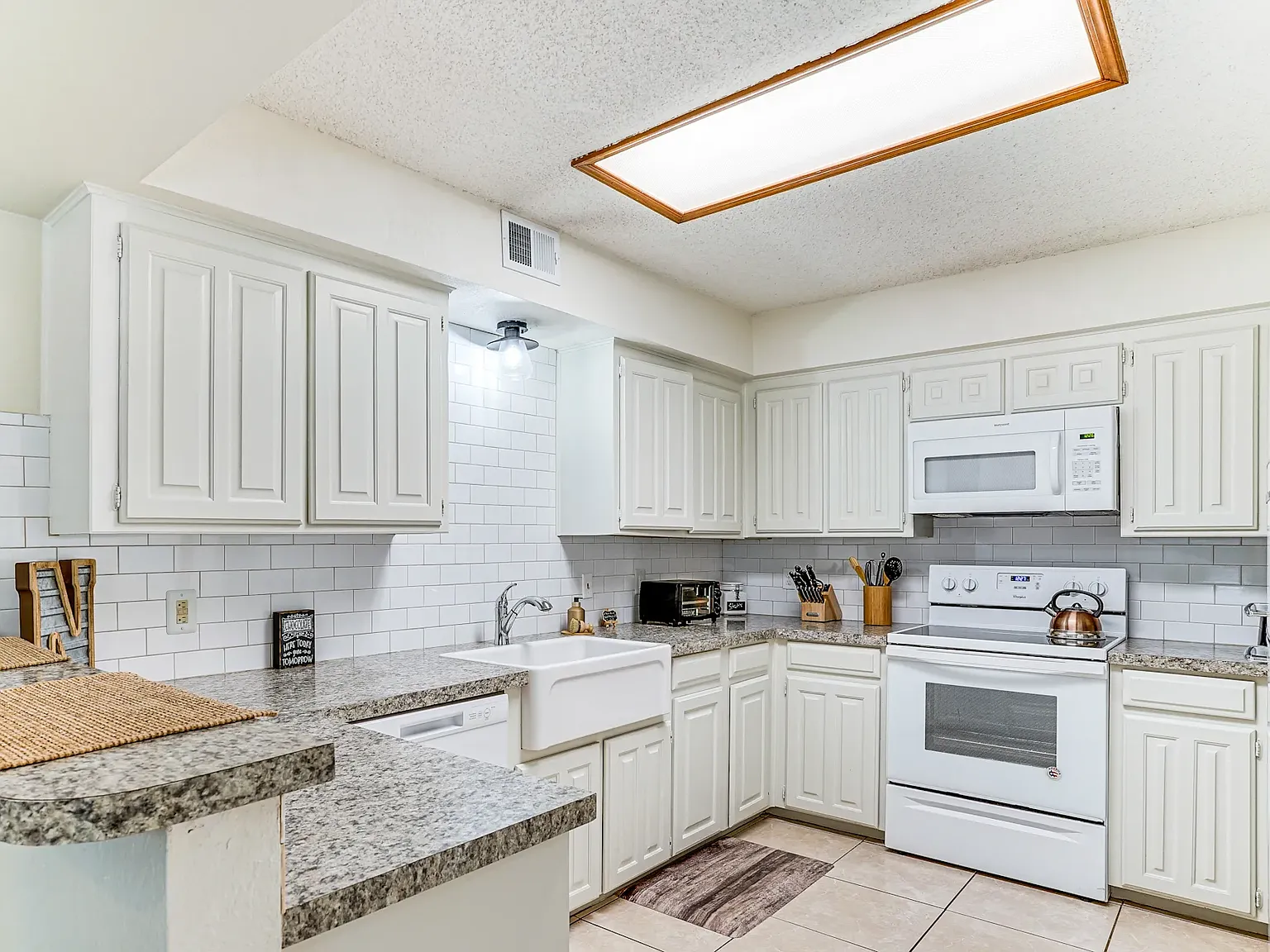 1441 Palmnold Cir W — Photo 4