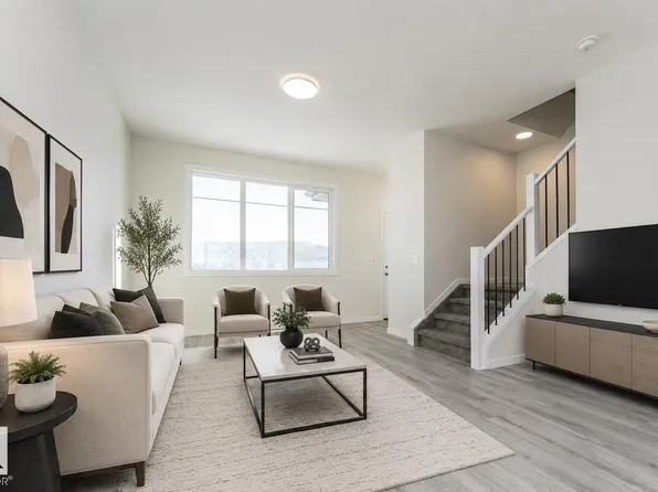 3896 Wren Cres, Edmonton, AB T5S 0S9