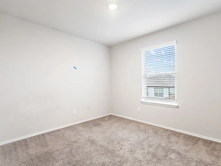 2432 Ayers Dr — Photo 23