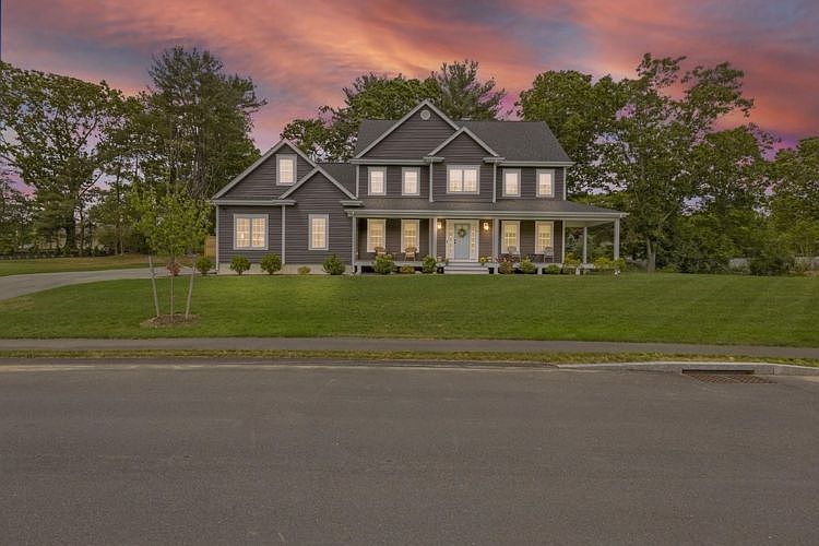 1st image of 52 Ashden Ct