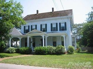 525 Main St, Harwich Port, MA 02646