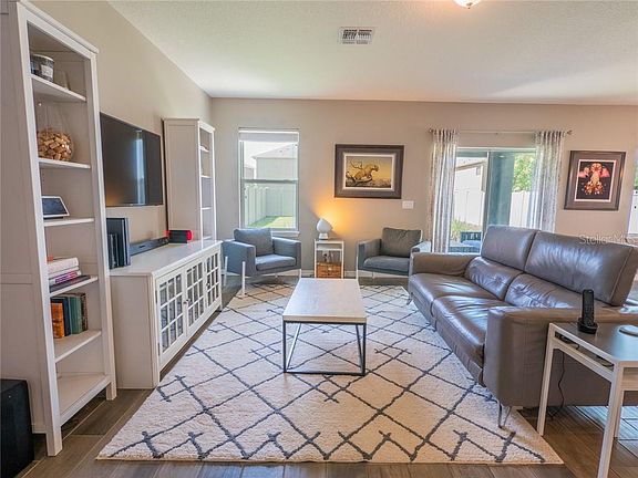 2nd image of 2786 Monticello Way