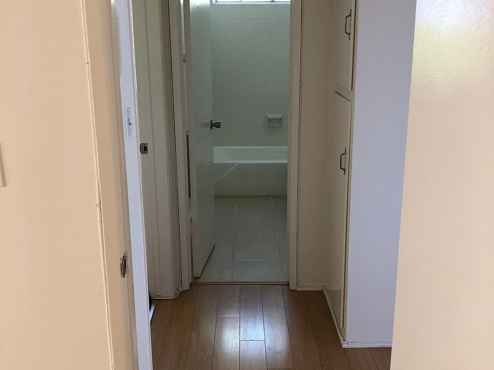 1st image of 2418 7th St APT 4