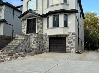 535 Richard Ave, Staten Island, NY 10309