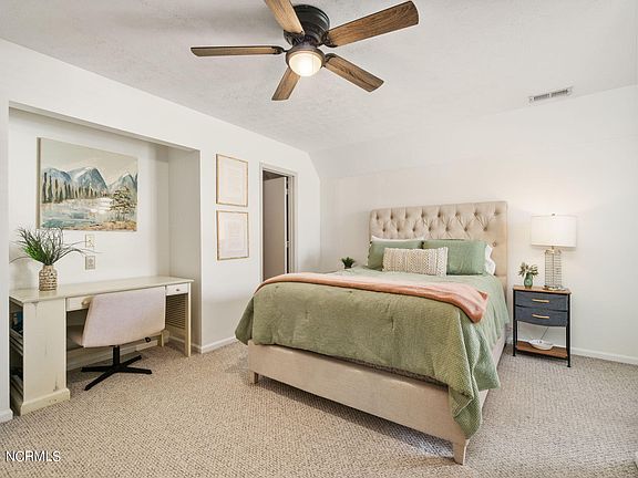 5th image of 2106 Joslyn Drive