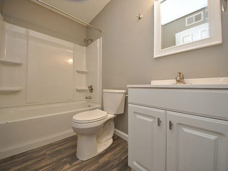 26 Westwood Dr — Photo 14