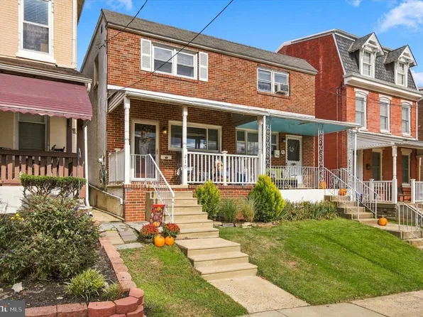 210 E 7th Ave, Conshohocken, PA 19428