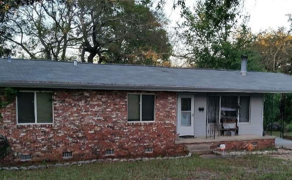 1st image of 4810 Christy Dr