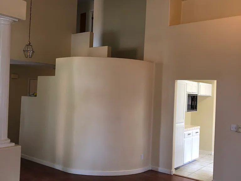10347 N Camarillo Dr #1 — Photo 4